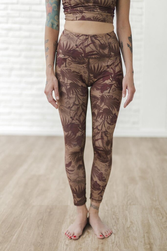 VOLCANIC BLOOM LEGGINGS
