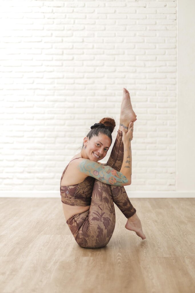 VOLCANIC BLOOM LEGGINGS