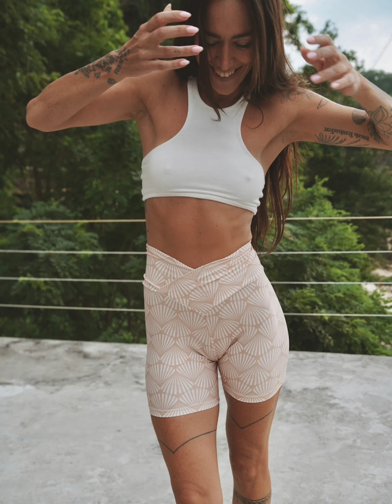 BLUSH SHELL SHORT LEGGINGS