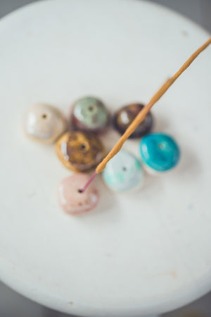 CERAMIC INCENSE HOLDER