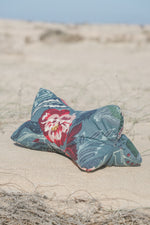 FLOWERY PILLOW