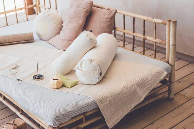 NATURAL YOGA RUG
