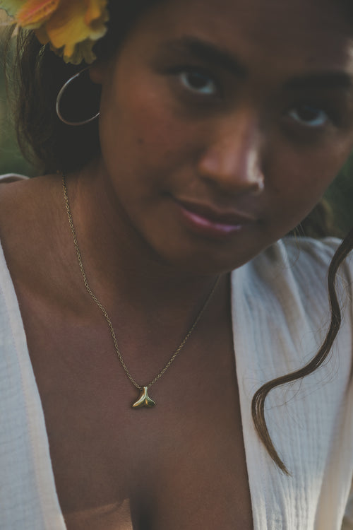 SOUND OF THE OCEAN NECKLACE