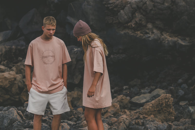 ISLAND OVERSIZED T-SHIRT