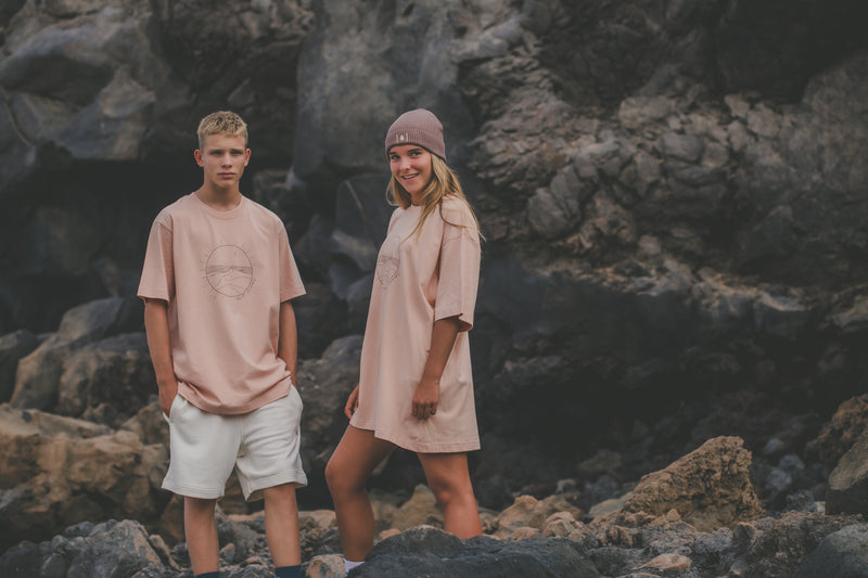ISLAND OVERSIZED T-SHIRT