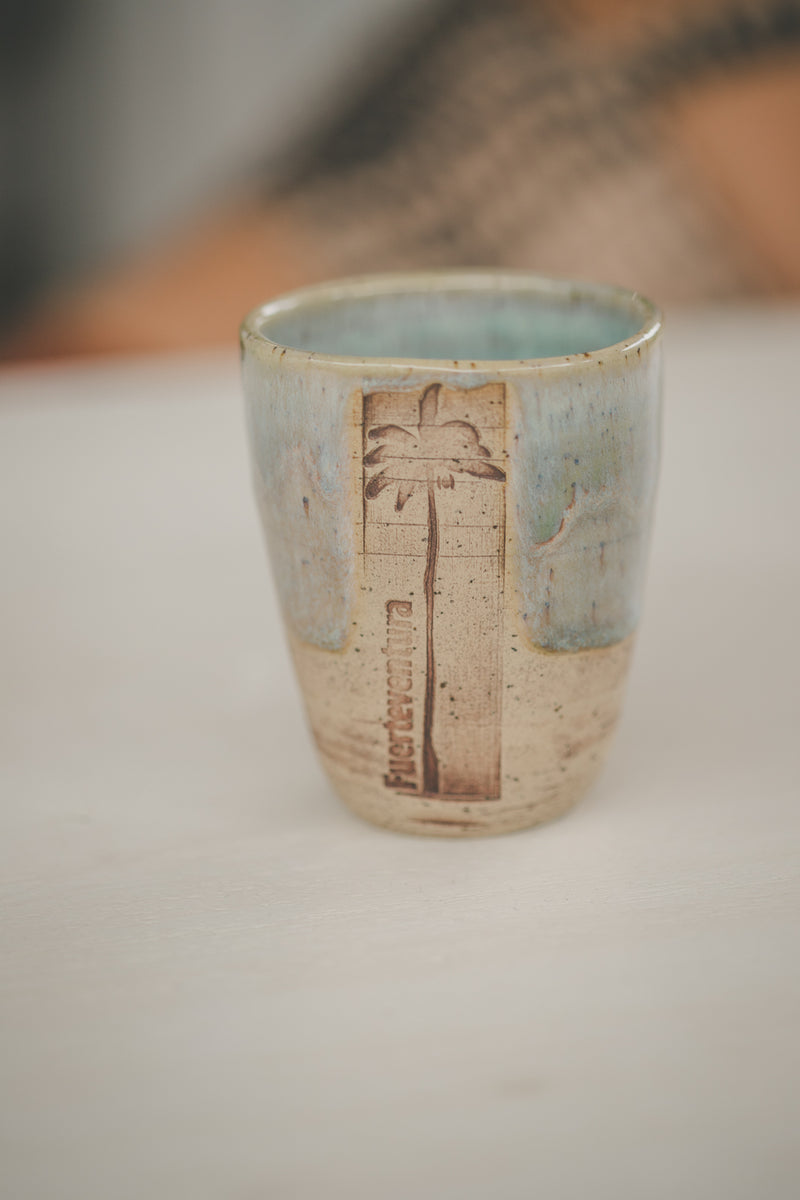 FUERTEVENTURA PALM CUP WITH HANDLE