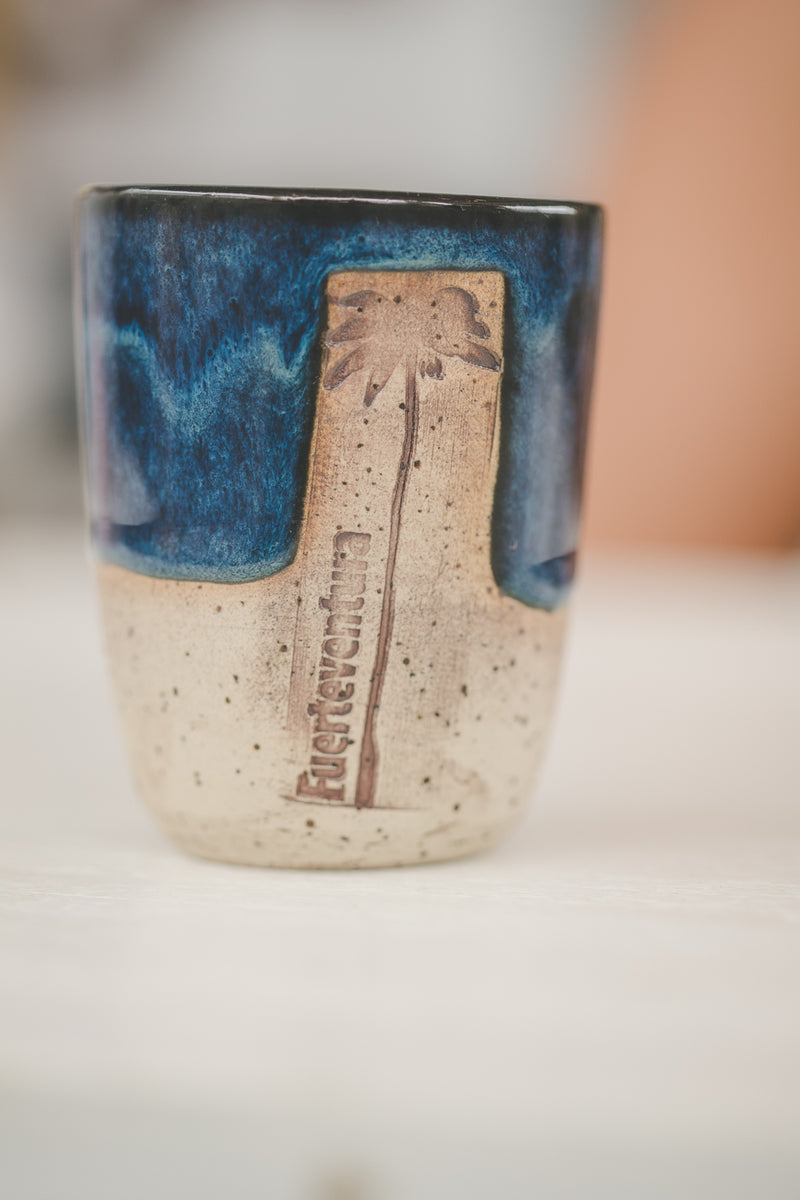 FUERTEVENTURA PALM CUP WITH HANDLE