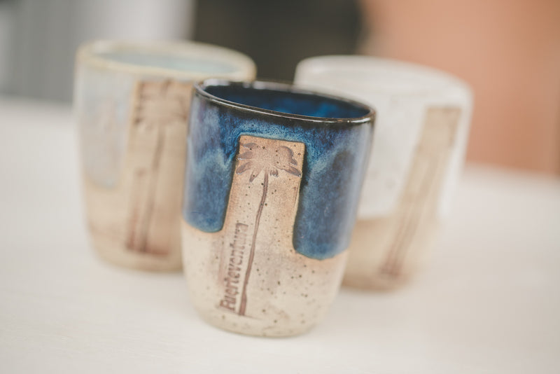 FUERTEVENTURA PALM CUP WITH HANDLE