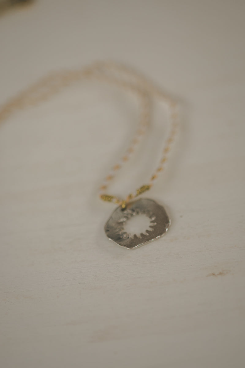 UNIQ SUN NECKLACE
