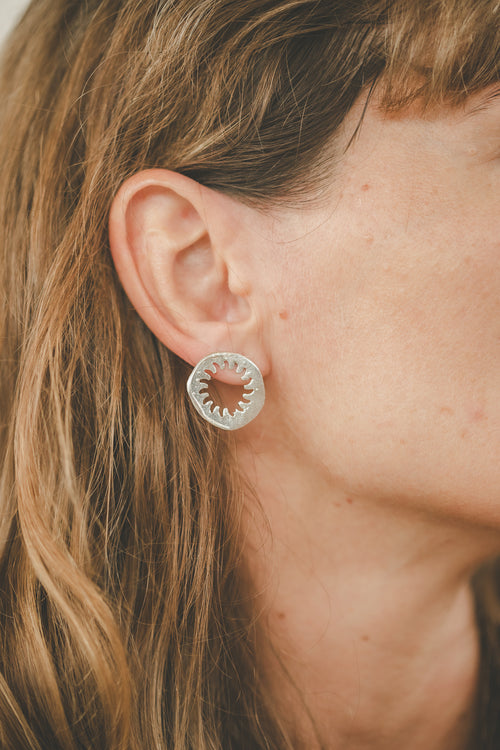 UNIQ SUN EARRINGS