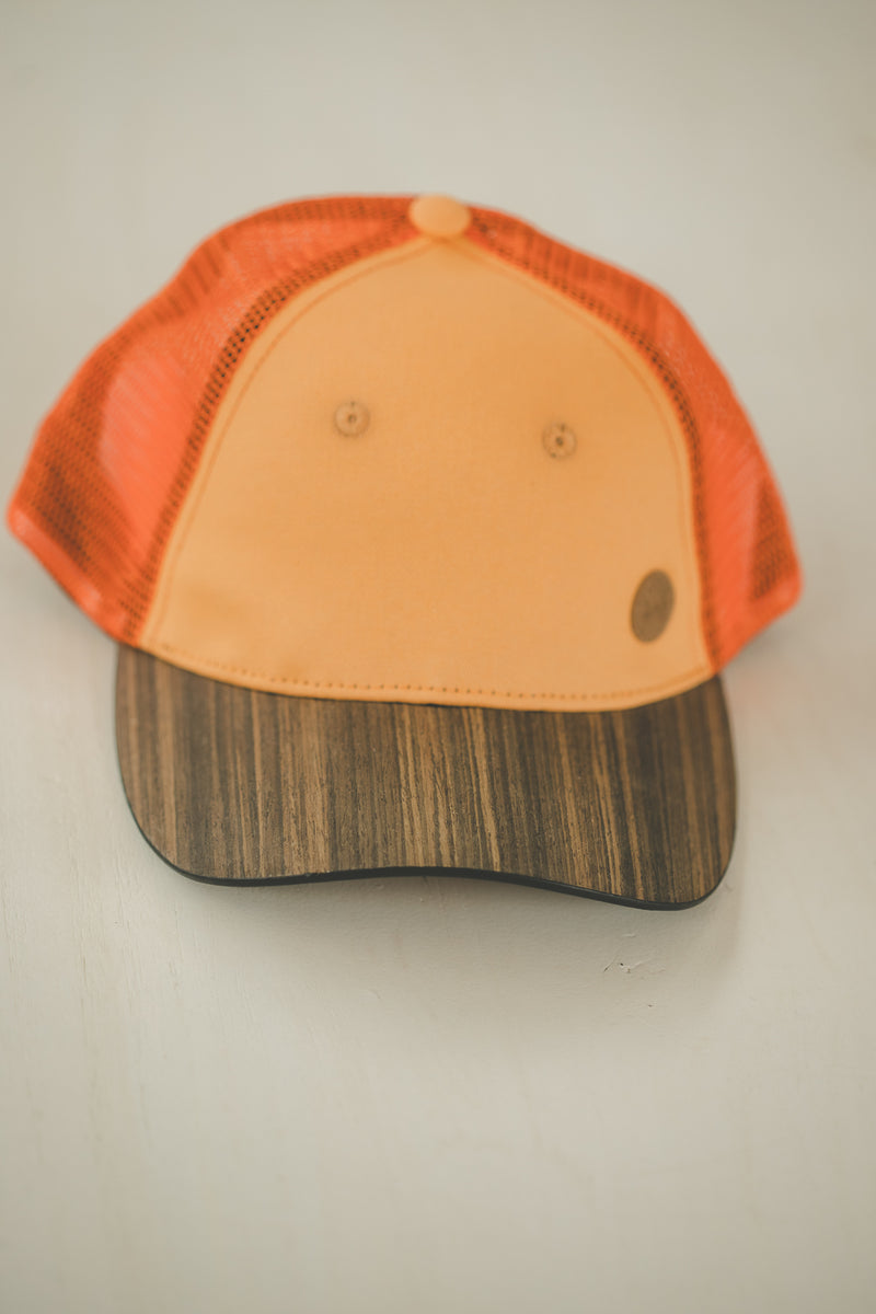 RUST WOODEN CAP