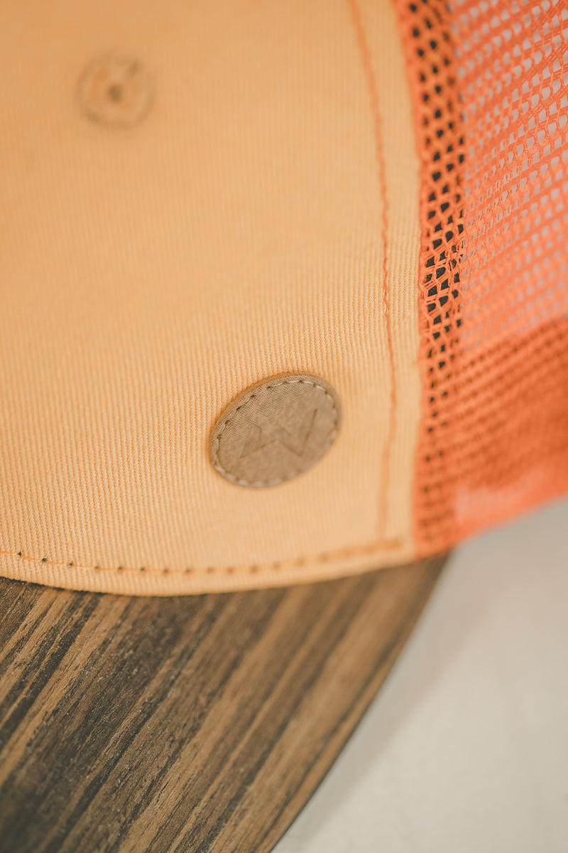 RUST WOODEN CAP