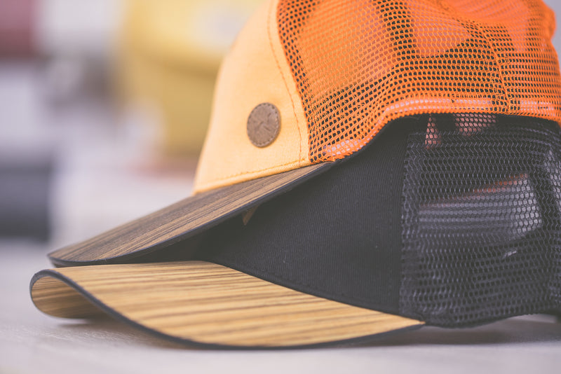 RUST WOODEN CAP