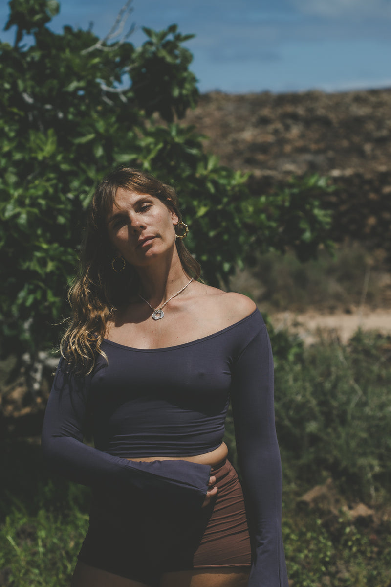 LEYLA LONG TOP