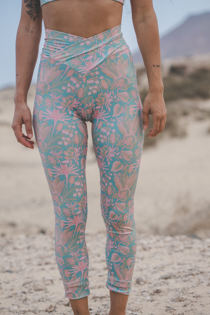 ISLAND BLOOM LEGGINGS