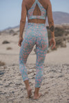 ISLAND BLOOM LEGGINGS