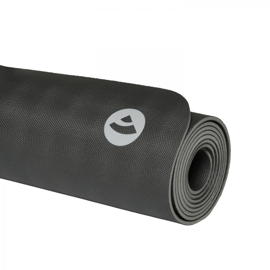 black and white yoga mat
