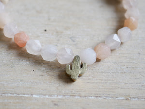 PINKY DESERT DIFFUSER BRACELET