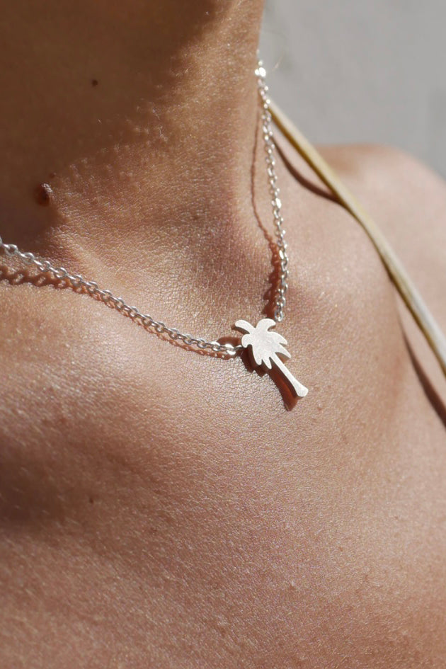 ENDLESS SUMMER NECKLACE